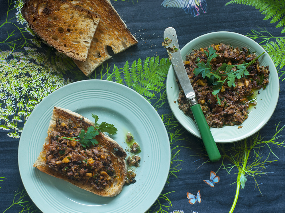 Walnut, Wild Mushroom and Parsley Pâté