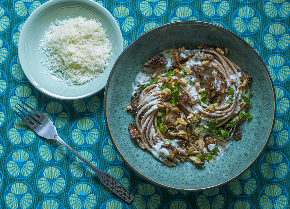Poplar Fieldcaps with Spelt Spaghetti, Ricotta and Walnuts